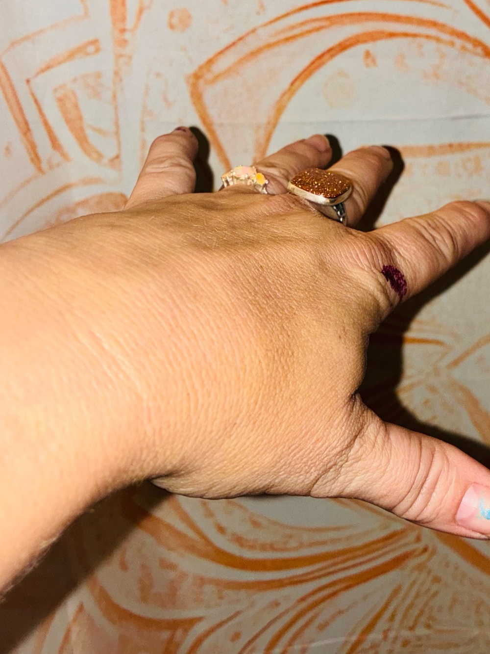 Sparkling Sandstone Gem Set in a Solid Sterling Setting - Picture 6 of 12